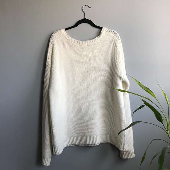 Forever 21 Oversized White Knit Sweater - Picture 4 of 5
